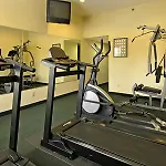 Ramada Plaza By Wyndham Garden Grove/Anaheim South 