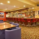 Ramada Plaza By Wyndham Garden Grove/Anaheim South 